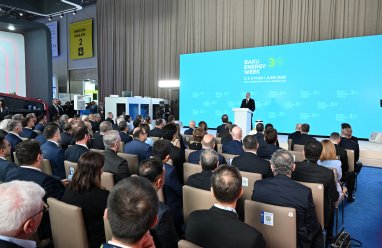Turkmen delegation participated in the Baku energy week